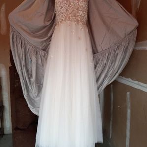 Wedding dresses or for a special occasion